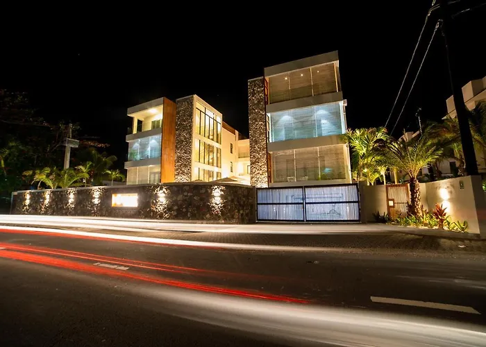 One Bay Residence No 8